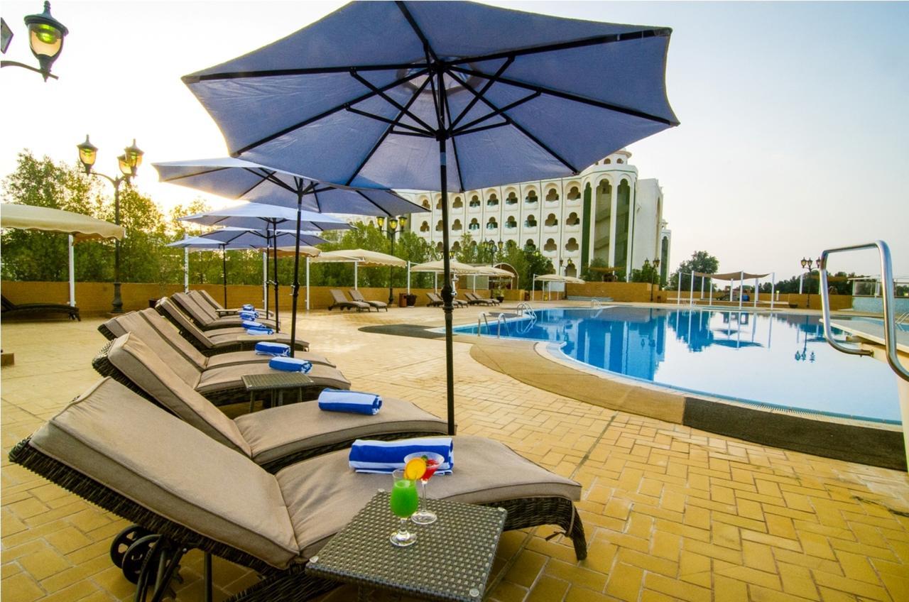 Cassells Ghantoot Hotel & Resort Exterior foto